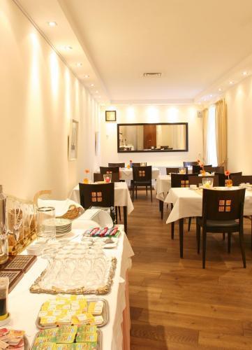 Hotel Restaurant Rothkopf Euskirchen Eksteriør billede