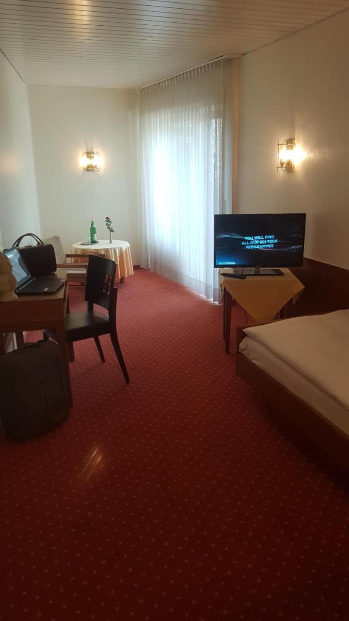 Hotel Restaurant Rothkopf Euskirchen Eksteriør billede